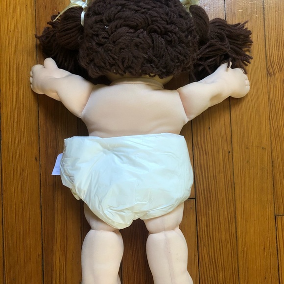 Vintage Cabbage Patch doll by Xavier Roberts 1985 - Picture 7 of 9